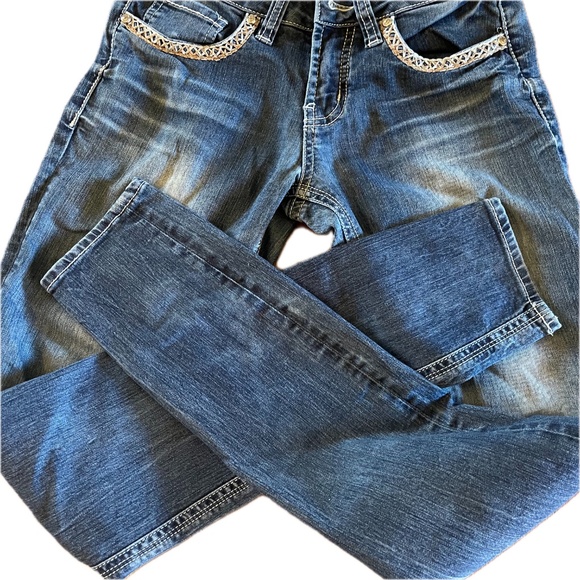 Blue Jeans - Picture 4 of 6